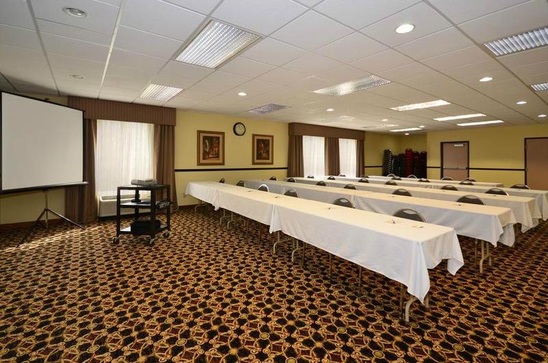 Hotel Best Western Plus Kansas City Airport-KCI East  | Kansas City | Missouri | United States 12