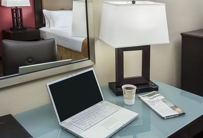 Hotel Holiday Inn Express Anchorage  | Anchorage | Alaska | United States 10