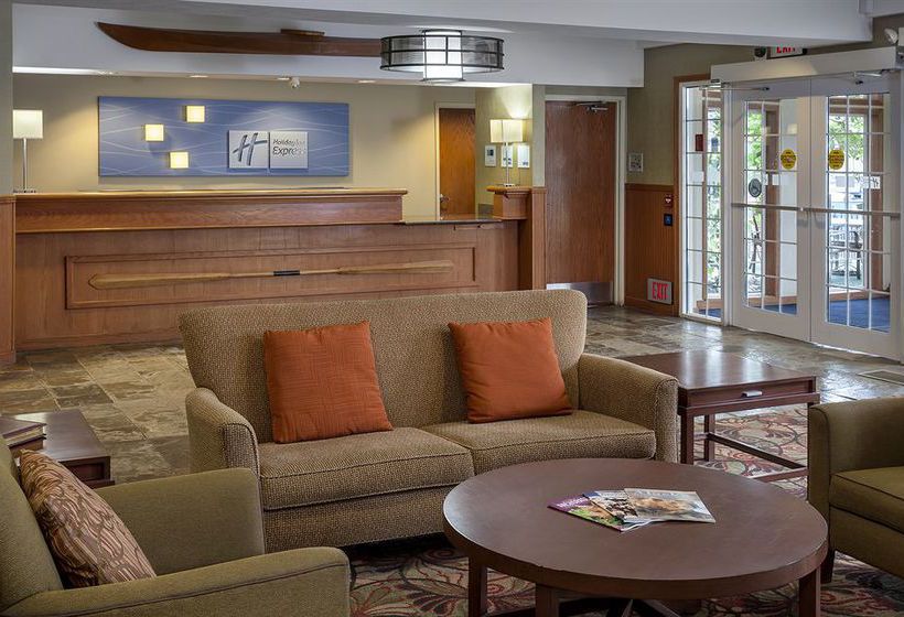 Hotel Holiday Inn Express Anchorage  | Anchorage | Alaska | United States 13