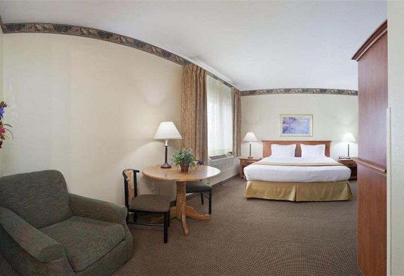 Hotel Holiday Inn Express Anchorage  | Anchorage | Alaska | United States 19