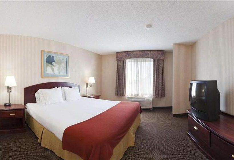Holiday Inn Express Hotel & Suites Hutchinson  | Hutchinson | Kansas | United States 4