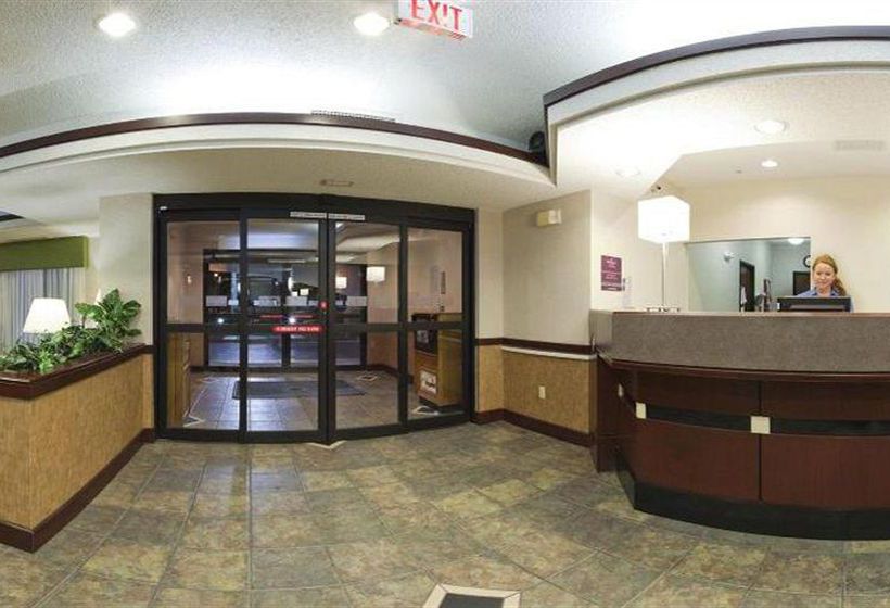 Holiday Inn Express Hotel & Suites Hutchinson  | Hutchinson | Kansas | United States 6