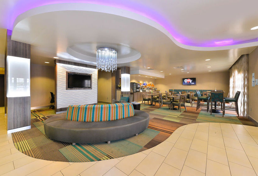 Hotel Holiday Inn Express Forth Worth (I-20)  | Fort Worth | Texas | United States 14