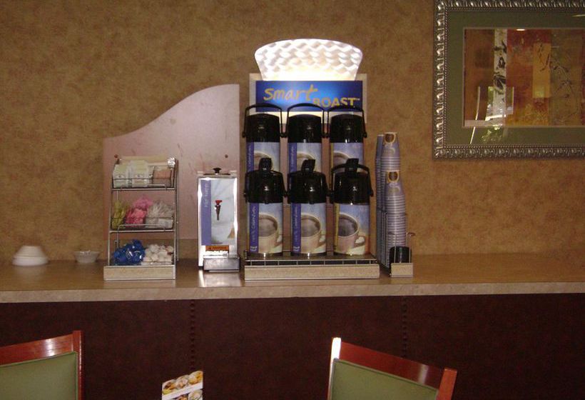 Hotel Holiday Inn Express Wilson I-95   | Wilson | North Carolina | United States 1