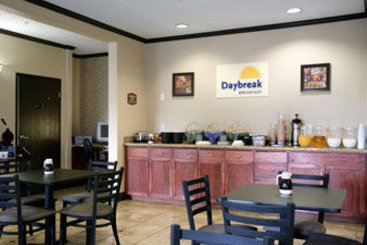 Hotel Days Inn & Suites Vancouver  | Vancouver | Washington | United States 2