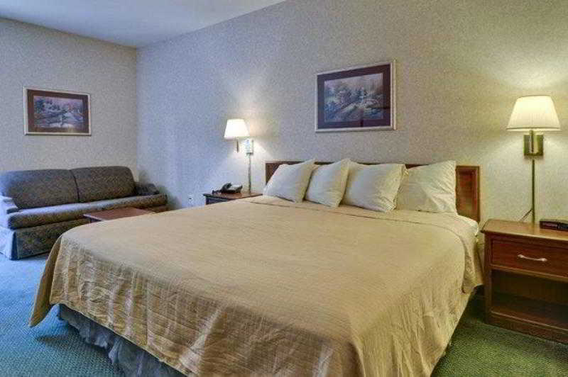 Best Western Plaza Hotel Saugatuck  | Saugatuck | Michigan | United States 13