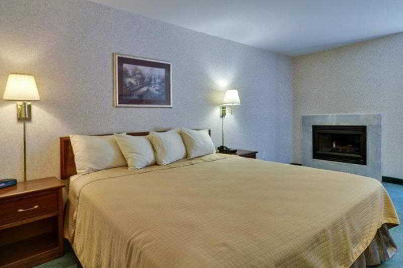 Best Western Plaza Hotel Saugatuck  | Saugatuck | Michigan | United States 14