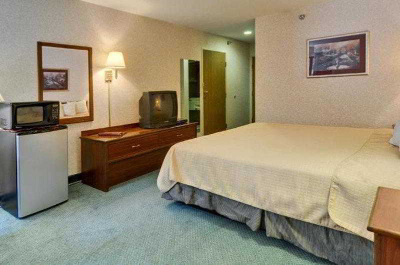 Best Western Plaza Hotel Saugatuck  | Saugatuck | Michigan | United States 20