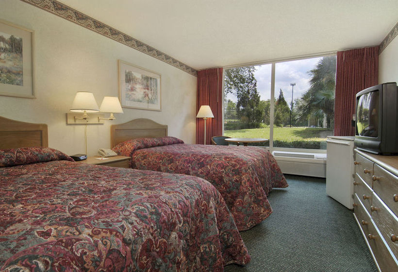 Hotel Rodeway Inn & Suites Shreveport  | Shreveport | Louisiana | United States 4