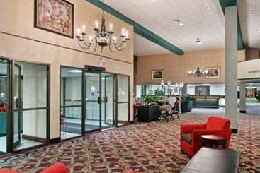 Ramada Lansing Hotel & Conference Center  | Lansing | Michigan | United States 11