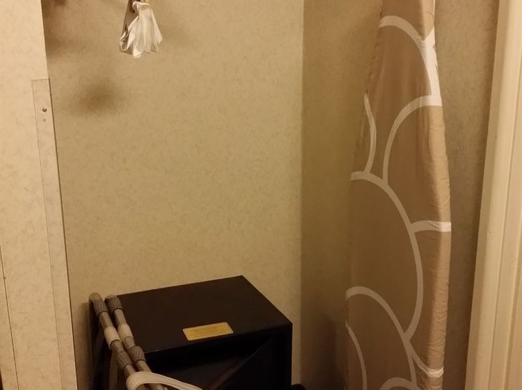 Howard Johnson Plaza Hotel - Grand Rapids  | Grand Rapids | Michigan | United States 12