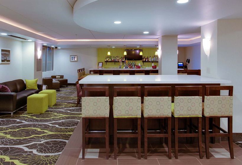 Hotel City Place Inn & Suites Springfield 