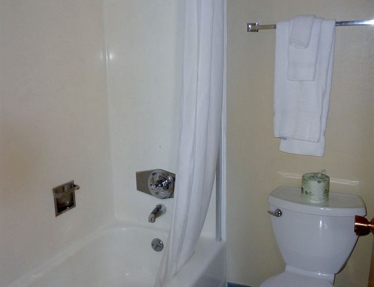 Motel Budget Host Inn Cody  | Cody | Wyoming | United States 17