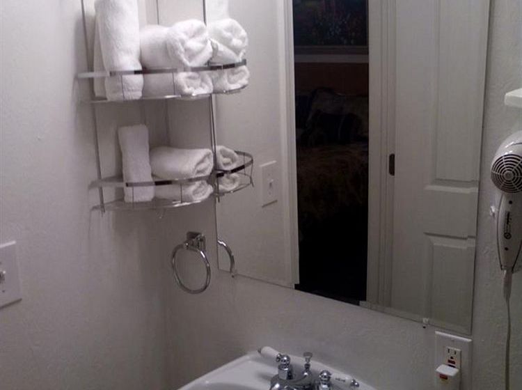 Holiday Motel Bend  | Bend | Oregon | United States 13