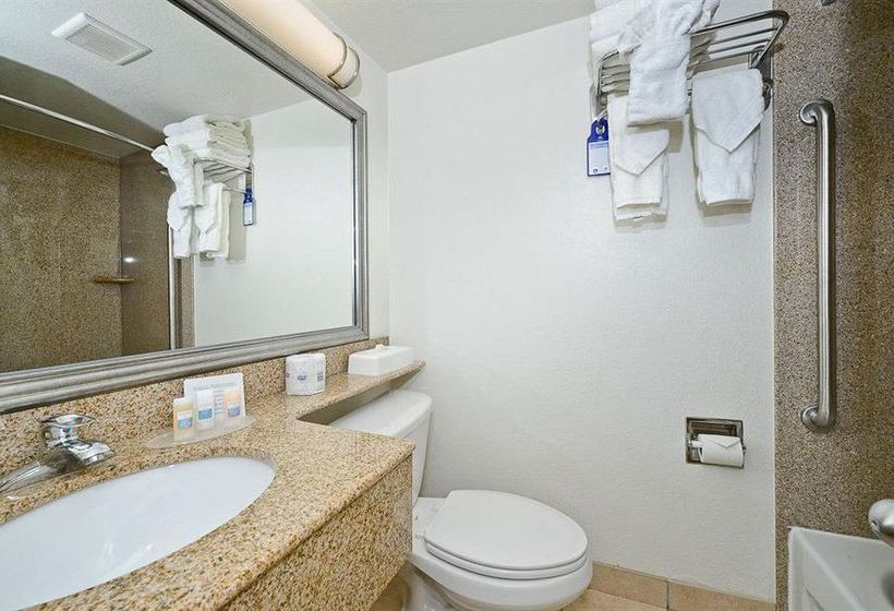 Hotel Best Western Plus Holiday Sands Inn & Suites  | Norfolk | Virginia | United States 11