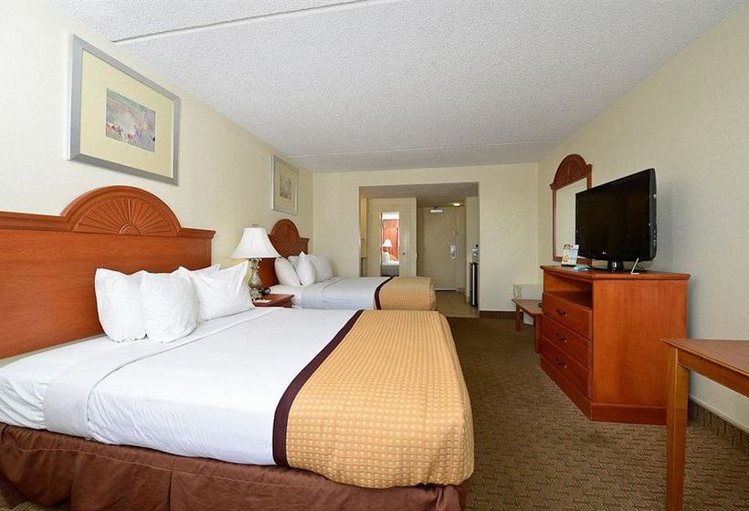 Hotel Best Western Plus Holiday Sands Inn & Suites  | Norfolk | Virginia | United States 16