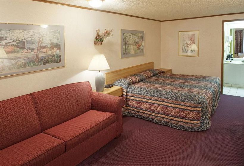 Hotel Americas Best Value Inn & Suites  | Monroe | Michigan | United States 6