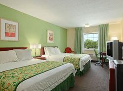 Hotel Baymont Inn & Suites Jefferson City  | Jefferson City | Missouri | United States 6