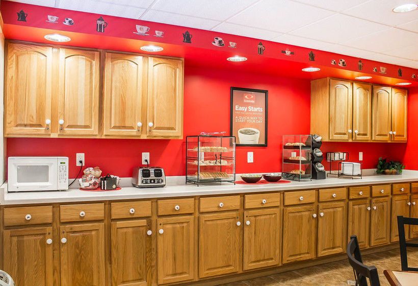 Hotel Econo Lodge On the Bay 