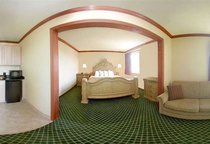 Hotel Quality Inn & Suites Romulus Michigan