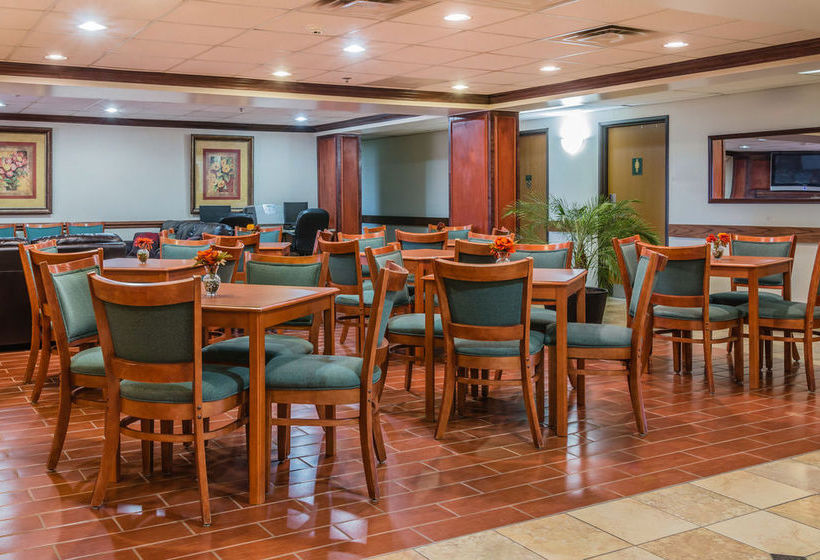 Hotel Quality Inn & Suites Romulus  | Romulus | Michigan | United States 2