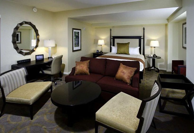 The Inn at Penn, A Hilton Hotel  | Philadelphia | Pennsylvania | United States 13