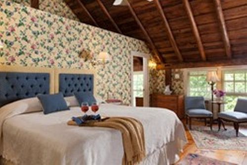 Hotel Inn at the Round Barn Farm  | Waitsfield | Vermont | United States 11