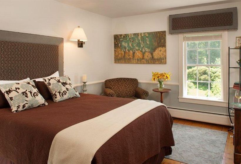 Hotel Inn at the Round Barn Farm  | Waitsfield | Vermont | United States 4