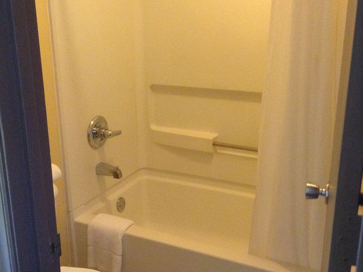 Hotel Innkeeper Motor Lodge  | Danville | Virginia | United States 16