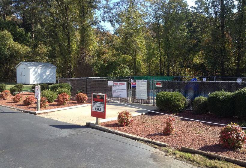 Hotel Innkeeper Motor Lodge  | Danville | Virginia | United States 2