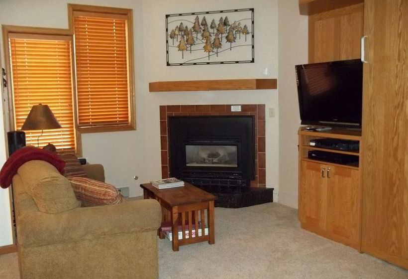 Iron Horse Resort  | Winter Park | Colorado | United States 3