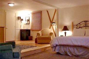 Hotel Isaac Merrill House North Conway New Hampshire