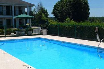 Hotel Travelodge Commerce  | Commerce | Georgia | United States 9