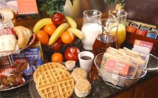 Hotel Baymont Inn and Suites Waycross 