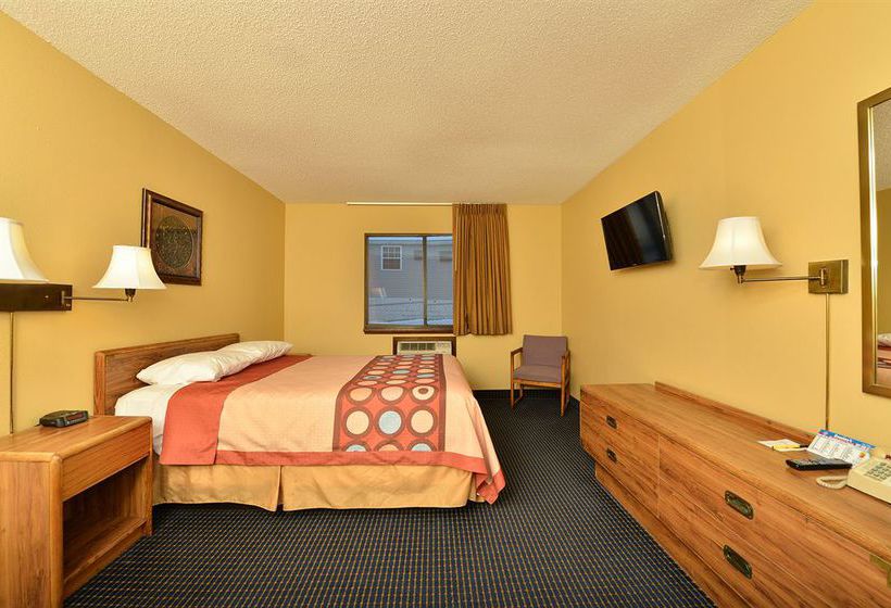 Hotel Super 8 Rochester South Broadway  | Rochester | Minnesota | United States 7