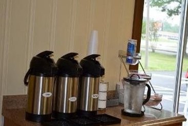 Hotel Knights Inn Glen Allen, VA  | Glen Allen | Virginia | United States 2