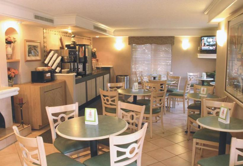 Hotel La Quinta Inn Denver Aurora  | Aurora | Colorado | United States 6