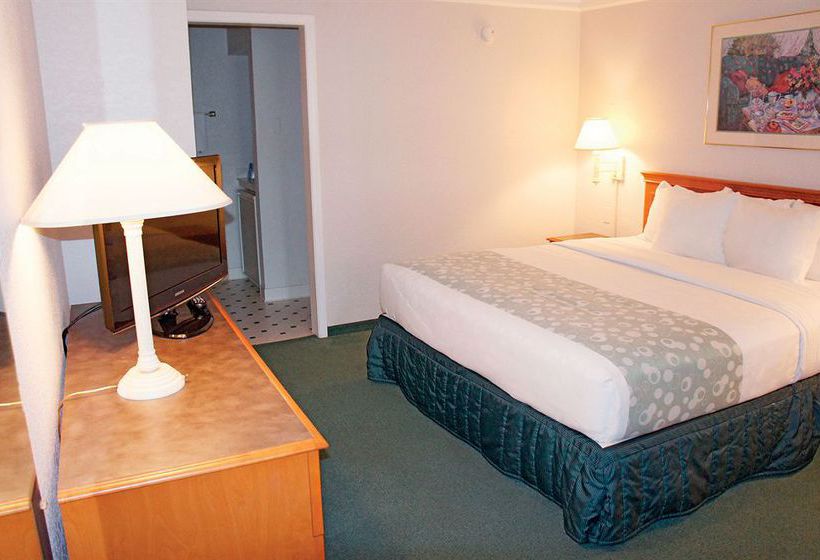 Hotel La Quinta Inn San Marcos  | San Marcos | Texas | United States 1