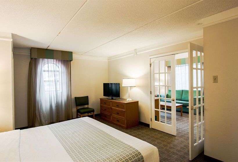 Hotel La Quinta Inn  | Lexington | Kentucky | United States 8