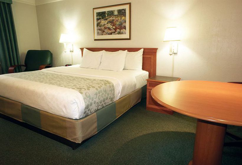 Hotel La Quinta Inn Columbus Airport  | Reynoldsburg | Ohio | Hotel negli Stati Uniti 5