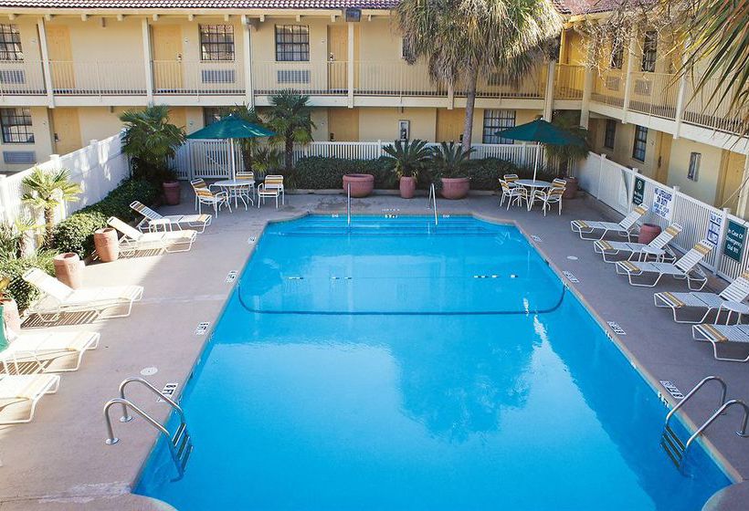Hotel La Quinta Inn Charleston North  | Charleston | South Carolina | United States 1