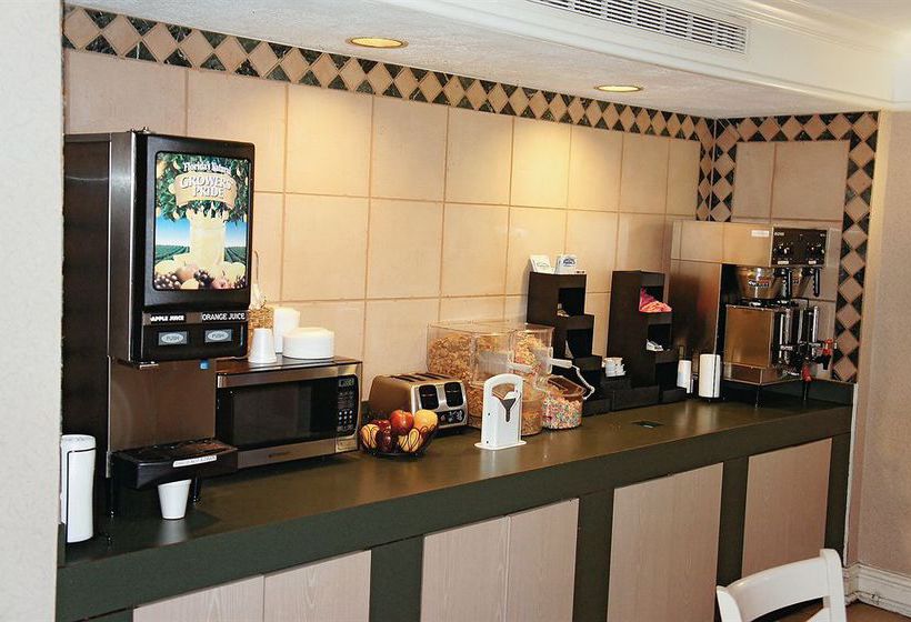 Hotel La Quinta Inn Charleston North  | Charleston | South Carolina | United States 12