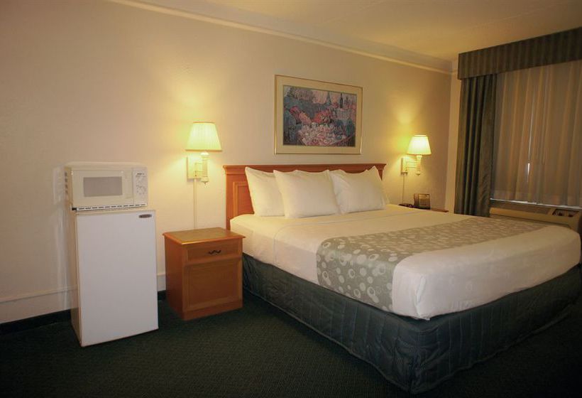 Hotel La Quinta Inn Charleston North  | Charleston | South Carolina | United States 13