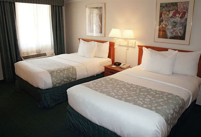 Hotel La Quinta Inn Charleston North  | Charleston | South Carolina | United States 5