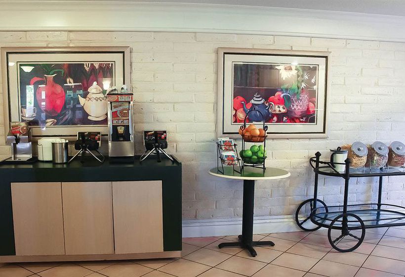 Hotel La Quinta Inn Sulphur  | Sulphur | Louisiana | United States 4