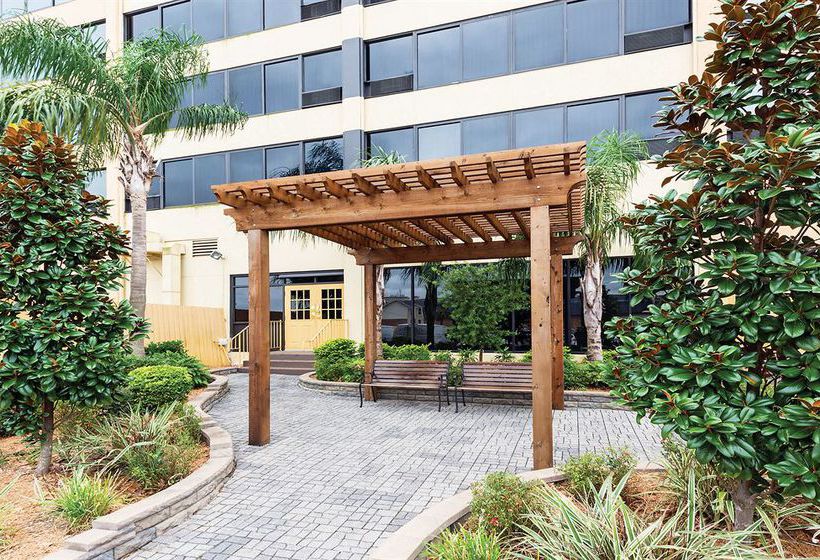 Hotel La Quinta Inn & Suites New Orleans Airport 