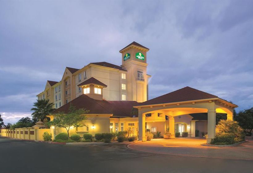 Hotel La Quinta Inn & Suites Mesa Superstition Springs  | Mesa | Arizona | United States 15