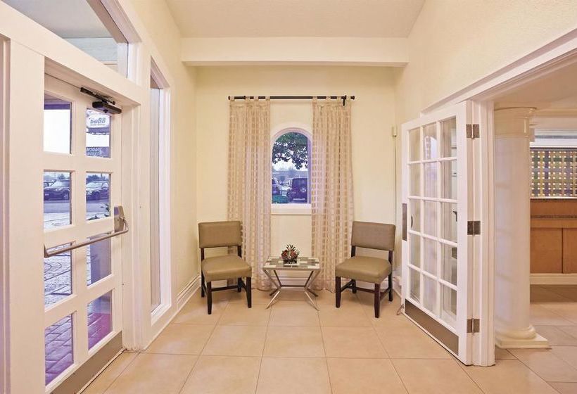 Hotel La Quinta Inn Merrillville  | Merrillville | Indiana | United States 16