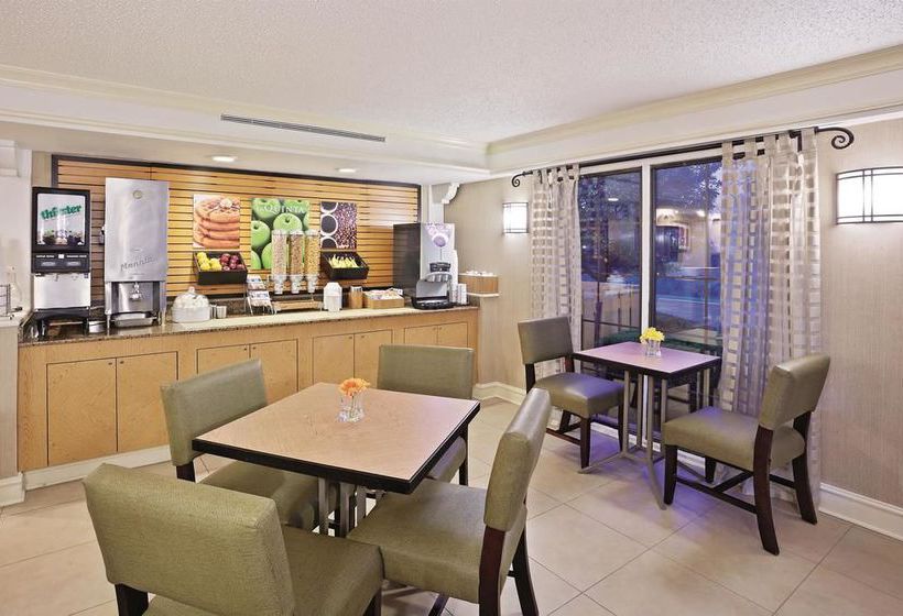 Hotel La Quinta Inn Merrillville  | Merrillville | Indiana | United States 9