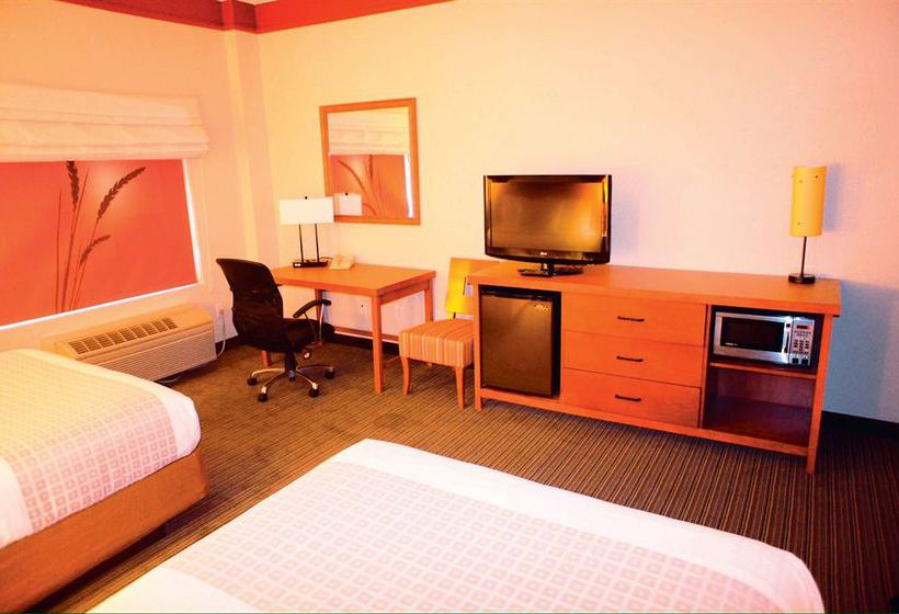 Hotel La Quinta Inn & Suites Atlanta Paces Ferry  | Atlanta | Georgia | United States 11